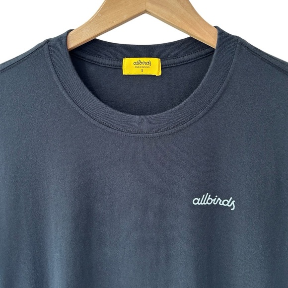 Allbirds Men's Allgood Cotton Logo Tee Small Natural black organic cotton NWT - Picture 4 of 9